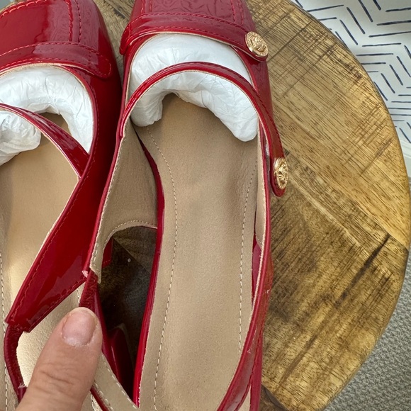 NEW! Red Sling Back Maryjane Block heel size 9 - Picture 4 of 9